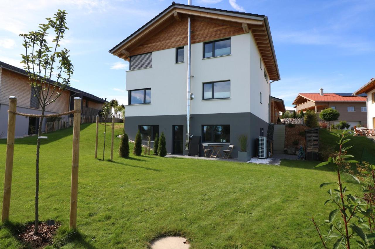 Ferienwohnung Mit Eigenem Garten Und Bergblick Oy-Mittelberg Exterior photo